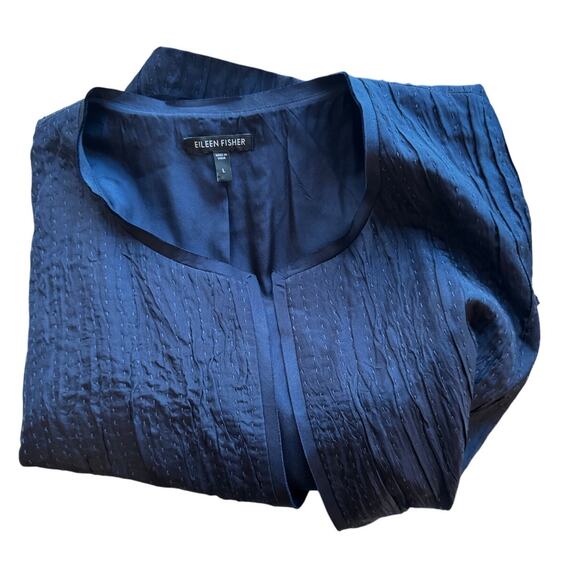 EILEEN FISHER 100% Silk Textured Cropped Jacket – Size L – Navy Blue - Picture 4 of 7